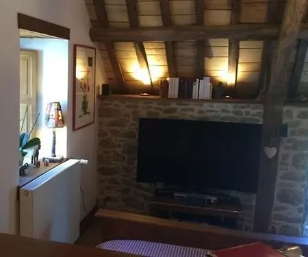 Bed and Breakfast Manoir De La Rogerais &